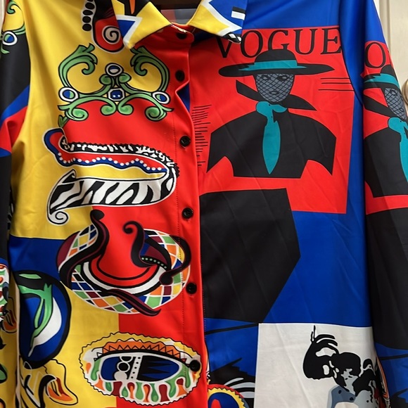 Beautiful bright colors.  This can be worn as a dress or with tights. - Picture 3 of 3